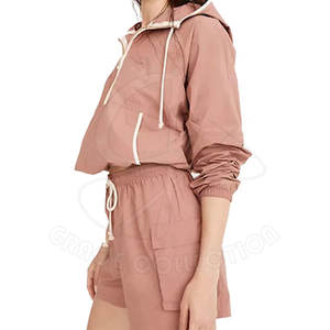 Conjunto de pantalones cortos cortavientos de verano a la moda Material de poliéster Conjuntos de ropa deportiva de dos piezas con tela personalizable - Product Image 5