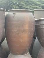 POT DE FLEURS EN ARGILE NOIRE FABRIQUÉ AU VIETNAM POTERIE À HAUT FEU VIETNAM PLANTEUR ARTIFICIEL FOURNISSEUR DE JARDIN