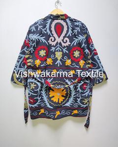 Veste d'hiver en coton Suzani faite à la main en Inde, vêtements pour femmes, col montant, tissu tissé, écologique, manteau court, coque en velours - Product Image 4