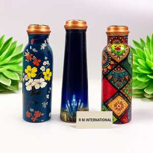 Conception martelée à la main Bouteille d'eau en cuivre imprimé de 1 litre Couvercle étanche écologique Grande capacité Santé Bien-être Bureau - Product Image 3