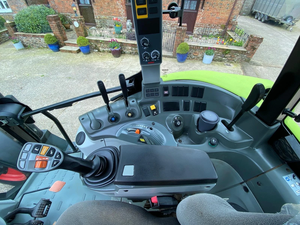 Tracteur agricole CLAAS AXION 880 430 de 2020, 90 CV, avec moteur et boîte de vitesses - Product Image 5