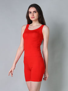 Camisole rouge extensible Premium pour femmes Confort luxueux Style sans effort Fabriqué à partir de nylon durable Couleur Pop Confort ultime - Product Image 5