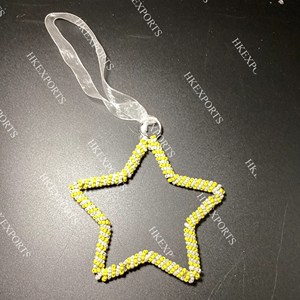 Ornements suspendus en perles d'étoiles multicolores fabriqués à la main décorations d'arbre de vacances festives décorations de maison saisonnières décorations de noël - Product Image 1