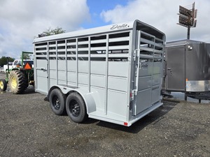 Remolque Usado Delta 500 Combo para Caballos y Ganado, con Capacidad para 2-3 Caballos/Ganado/Cabras/Ovejas, 200 kg de Capacidad, Buen Precio - Product Image 4