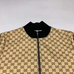 Ensemble de sweat-shirts de qualité supérieure pour hommes, sweat-shirt personnalisé avec impression en relief, pantalon de jogging évasé et survêtement unisexe - Product Image 3