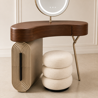 Ensemble de coiffeuse de luxe en noyer sur mesure avec miroir LED, tabouret et rangement pour hôtel et villa