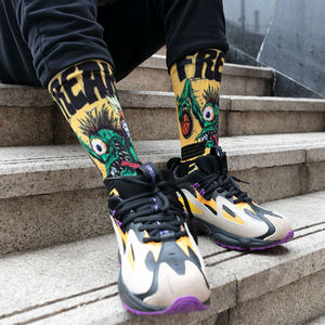 Calcetines Deportivos de Poliéster con Estampado Sublimado, Antideslizantes, Antibacterianos, de Mezcla de Algodón, con Logotipo Personalizado al por Mayor - Product Image 5
