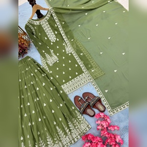 Conjunto de salwar kameez de georgette de diseñador con top con bordado de hilo grueso y pantalón plazzo con dupatta para salidas informales, corte moderno. - Product Image 6