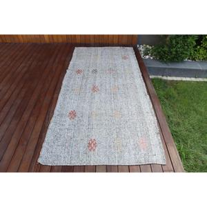 Alfombra Kilim Vintage de 3,6x7,9 pies, Alfombra Turca de Lana con Diseño de Patchwork Gris - Product Image 1