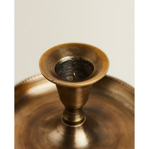 Portavelas cónico de Metal decorativo moderno acabado en oro antiguo para el hogar y la decoración de mesa de Navidad portavelas - Product Image 4