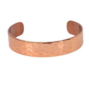 Brazalete de Diseño para Mujer, en Latón Plateado, con Grabado Personalizado Elegante, Brazalete Abierto, Joyería, Regalo - Product Image 4