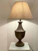 Lampe de Table en bois personnalisée OEM avec couleur et Style personnalisés pour la décoration.