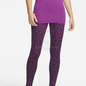 Leggings Deportivos con Costuras Duraderas y Estilo Limpio, con Fabricación Premium y Movimiento Cómodo - Product Image 3