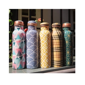 Elegant pure <b>copper</b> <b>drinking</b> <b>bottle</b> with handcrafted hammered finish leak proof jointless Ayurvedic wellness eco friendly - Product Image 3