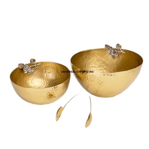 Cuenco de chocolate de metal de lujo, cuenco dulce hecho a mano de calidad superior, cuenco de chocolate martillado con acabado dorado - Product Image 1