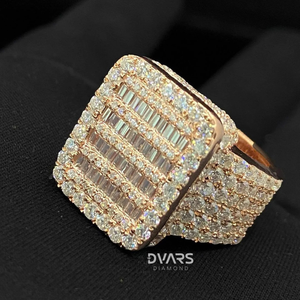 Anillo de Oro o Plata Personalizado de Lujo para Hombre, con Moissanita VVS, Estilo Hip Hop, para Compromiso o Boda, Corte Brillante, con Inicial - Product Image 4
