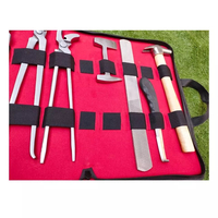 Kit de herramientas de herrador de kit de herramientas de caballo OEM personalizado de alta calidad, kit de instrumentos de 7 piezas con billetera de cuero fabricante personalizado