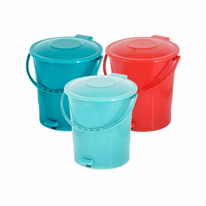 Poubelle à pédale en plastique pour la maison, capacité de 3 à 25 litres, structure à pédale, résistante à la rouille, écologique par Anax Premium - Product Image 1