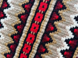 Royal Heritage Collector Edition Western Show Saddle Pad con patrón ornamental clásico - Product Image 2