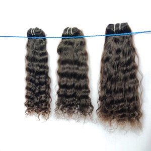 100% vendeur de cheveux humains alignés sur les cuticules vierges naturelles couleur noire bouclée non transformée extensions de cheveux humains du temple indien - Product Image 4