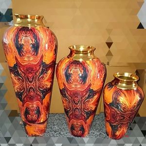 Ensemble de 3 vases à fleurs en fer forgé, design floral traditionnel fait main, pour la décoration de la maison et les fêtes - Product Image 1
