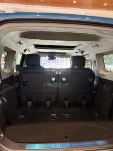 รถออฟโรดมือสองปี 2024 รถตู้ขนาดใหญ่ 4 ที่นั่ง เครื่องยนต์เบนซิน >8 ลิตร พร้อมเบาะหนังและหลังคาซันรูฟแบบพาโนรามา พร้อมจัดส่ง - Product Image 3