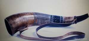 Corne de buffle sculptée à la main, effet feu, corne de signalisation, corne de guerre, corne à souffler, corne naturelle authentique, sangle en cuir véritable - Product Image 3