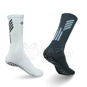 Chaussettes de cricket 2025 conçues pour réduire la fatigue Chaussettes de cricket Matériaux de qualité pour des chaussettes durables Chaussettes de cricket - Product Image 2