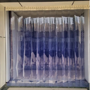 Rideau d'air en bande transparente en PVC durable avec conception anti-UV douce pour les chambres froides commerciales Longueurs de coupe personnalisées Vente en gros - Product Image 2
