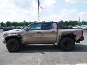 Meilleure Offre Toyota Tacoma TRD Sport Double Cabine 4WD d'Occasion de 2025 - Product Image 3