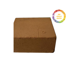 Turba de coco comprimida y secada al sol con bajos niveles de CE, lista para mezclar en medios de invernadero sin suelo - Product Image 3