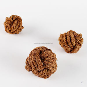 Jouets pour chiens en fibres de coco du fabricant vietnamien, vente en gros, balle en fibres naturelles écologiques favorisant le nettoyage des dents et le jeu actif - Product Image 1