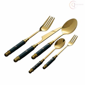 Ensemble de couverts élégants et modernes pour la maison, le bureau et les fêtes |   Couverts en acier inoxydable de qualité supérieure - Product Image 2