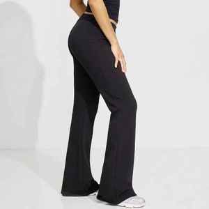 Fourniture OEM de pantalons de survêtement pour femmes, jambes larges 100% coton, respirant, impression de logo personnalisé, teint uni OEM - Product Image 3