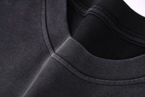 T-shirt vintage délavé à l'acide en coton lourd 300 g/m² avec impression DTG personnalisée pour homme, style uni, design décontracté - Product Image 3