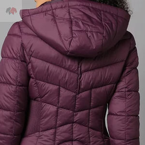 Veste matelassée en tricot personnalisée pour femme Ryan Pro Gear, chaude, respirante, à capuche, avec logo personnalisé et rembourrage doux - Product Image 4