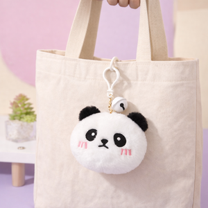Porte-clés en peluche Panda avec rembourrage en coton PP, joli porte-clés et son clochette pour les enfants de 5 à 7 ans (unisexe) - Product Image 1
