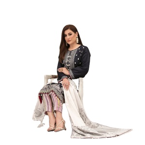 Tawakkal marca colección de invierno GLORIOUS ENCHANTER paquistaní bordado viscosa impresión Digital 3 piezas indio pakistaní - Product Image 1
