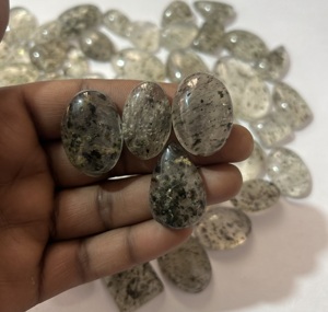 Piedra preciosa de cuarzo Natural de punto negro suelto pulido de tamaño personalizado de alta calidad para la fabricación de joyas-Venta al por mayor - Product Image 4