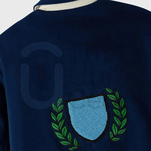 Nouvelle veste universitaire de baseball bleu foncé pour hommes et femmes, vêtements de sport d'hiver pour couples, streetwear, logo sur le devant, haute qualité - Product Image 4