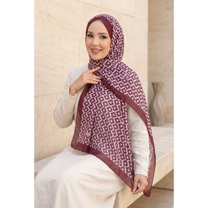 Écharpe carrée bordeaux personnalisée Nora, série de motifs floraux, en polyester et soie - Product Image 1