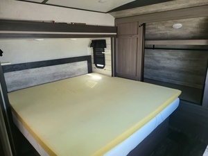 รถมือสองปี 2022 รุ่น C-r-o-s-s-r-o-a-d-s S-u-n-s-e-t T-r-a-i-l 3-3-0-S-I สำหรับขาย - Product Image 5