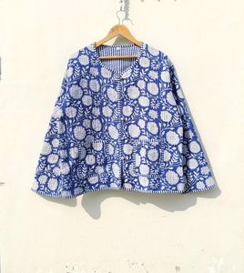 Chaqueta acolchada de algodón Reversible para mujer, abrigo corto con estampado de bloques a mano, tela tejida Kantha Sari, prendas de vestir exteriores informales para invierno - Product Image 1