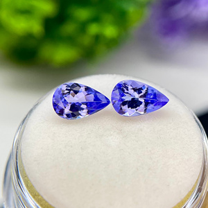 พลอย tanzanite ธรรมชาติคู่รูปลูกแพร์ Loupe สะอาดสำหรับทำเครื่องประดับ - Product Image 1
