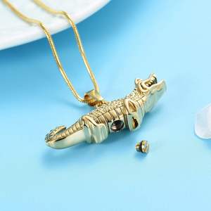 Collar de urna de cremación de cocodrilo personalizado para cenizas, collar de urna de acero inoxidable, recuerdo de longevidad conmemorativo, urna de tamaño personalizado - Product Image 4