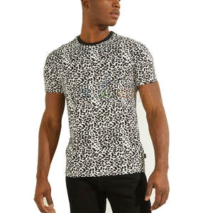 Nouveau modèle T-shirts pour homme coupe ajustée Vêtements d'été décontractés Vente en gros polyester/coton écologique de haute qualité - Product Image 1