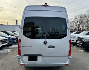 Mercedes-Benz Sprinter 2500 Usada, Año 2019, Techo Alto, Volante a la Derecha, Euro VI, Furgoneta Comercial de Alta Capacidad, Motor Diésel Turbo V6 de 3.0L - Product Image 6