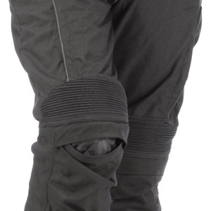 Pantalones textiles para motocicleta diseñados para un rendimiento duradero en viajes de larga duración con armadura de nivel 1 CE. - Product Image 2