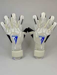 Gants de gardien de but professionnels Gants de revers en PU avec poignée en latex blanc de qualité avec protection de dégagement améliorée pour une utilisation en extérieur - Product Image 6