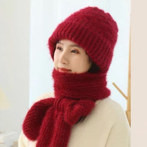 Chapeau et écharpe en tricot tout-en-un pour se tenir au chaud pendant les trajets en automne et en hiver en une seule étape - Product Image 1
